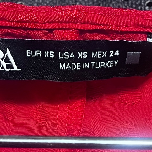 ZARA Elegant Red Women's Sz XS Polka Dot Jacquard Blouse - Picture 4 of 7